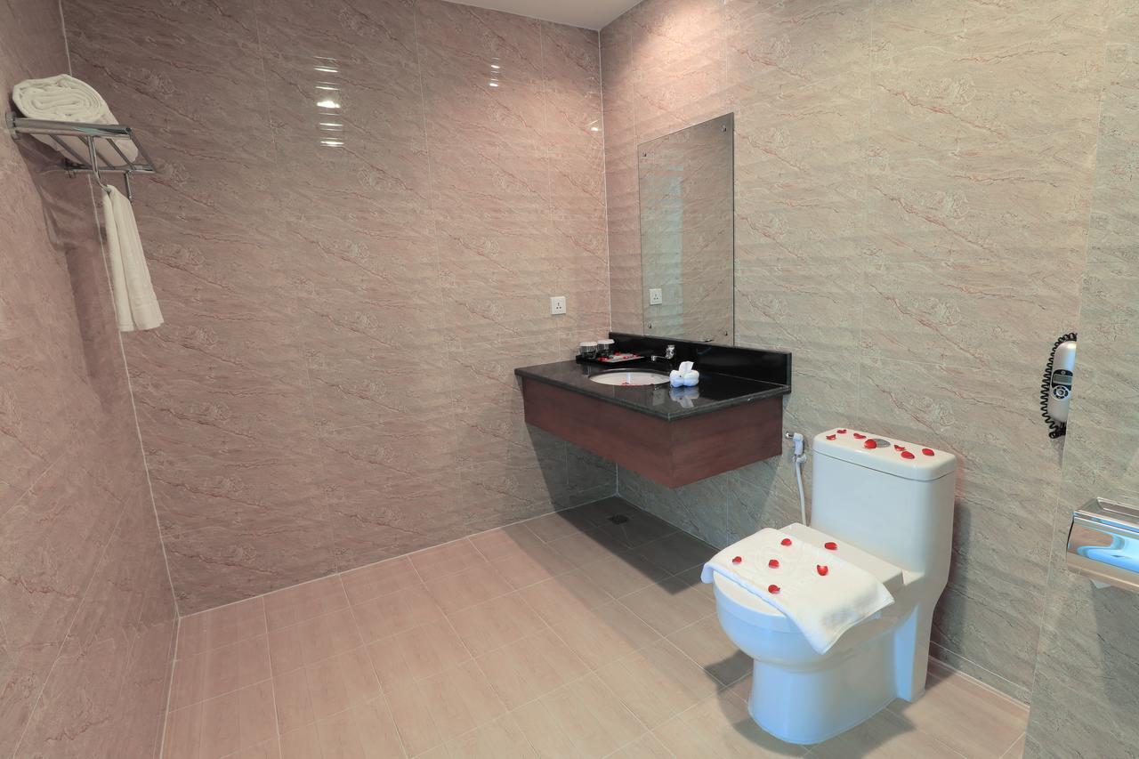 The Hotel Grand Ace Naypyidaw Zewnętrze zdjęcie