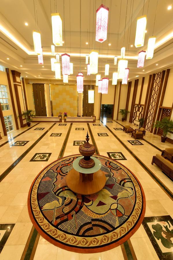 The Hotel Grand Ace Naypyidaw Zewnętrze zdjęcie